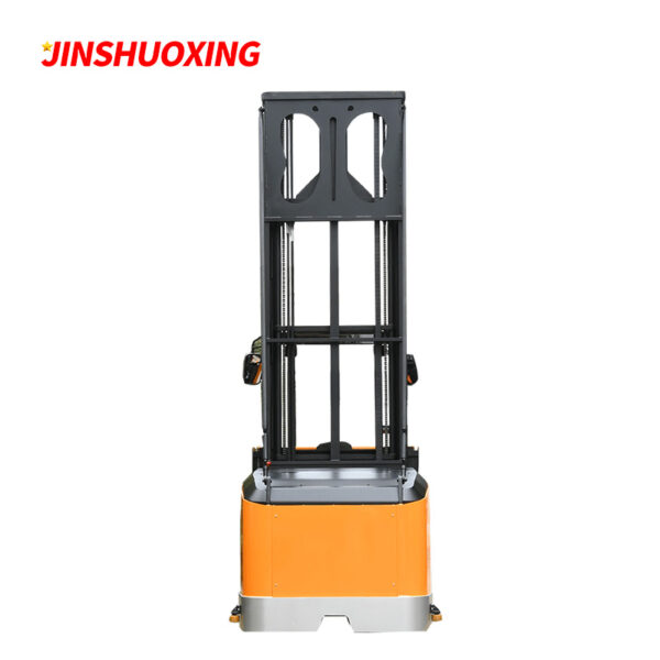 CDDM 3-way pallet stacker - Image 12